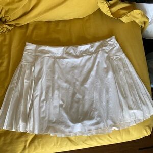 Athleta Advantage White tennis skort